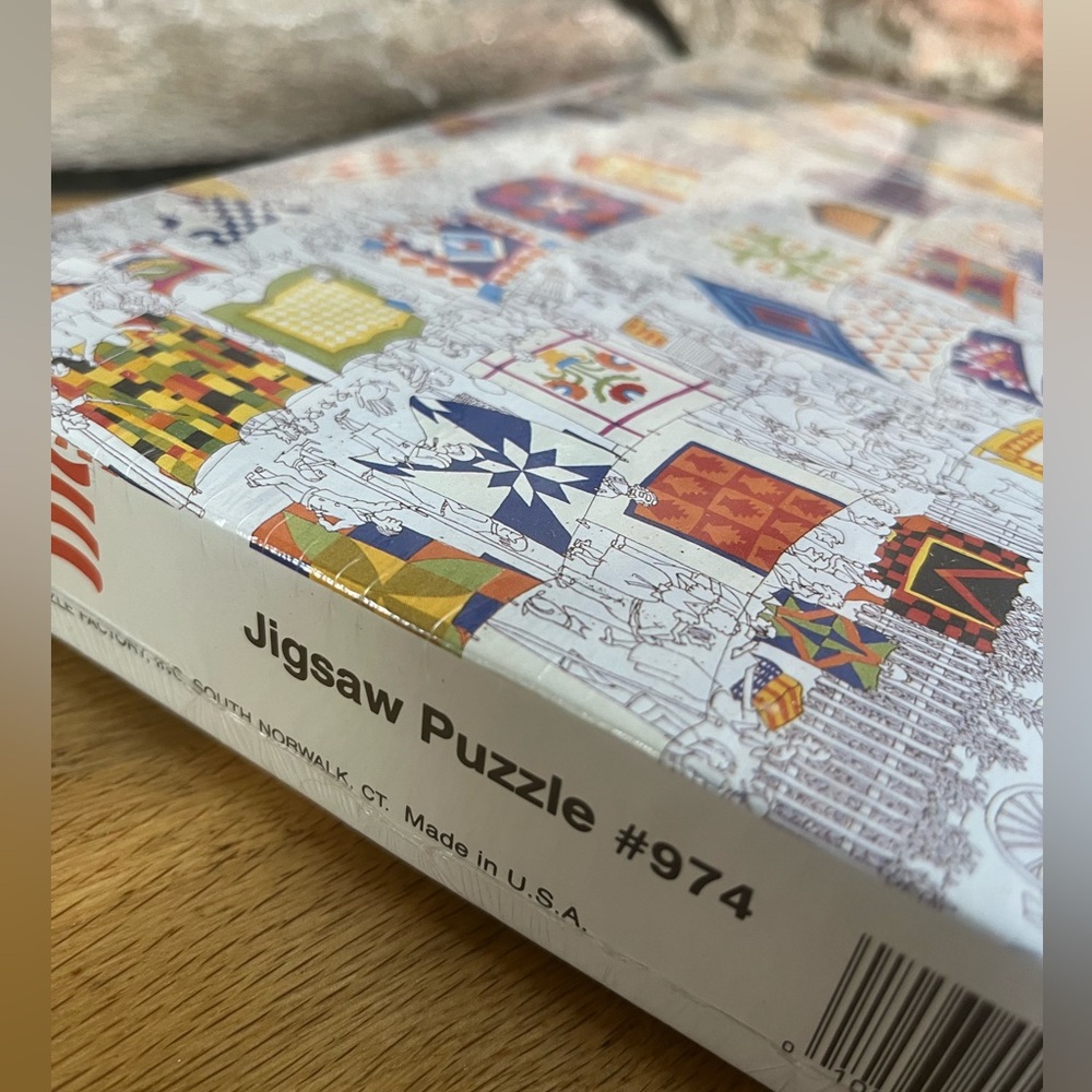 Country Quilts: A Day in Lancaster County Jigsaw Puzzle Pennsylvania Vintage1988